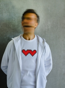 Футболка пиксельные сердца для влюбленных ко дню Святого Валентина